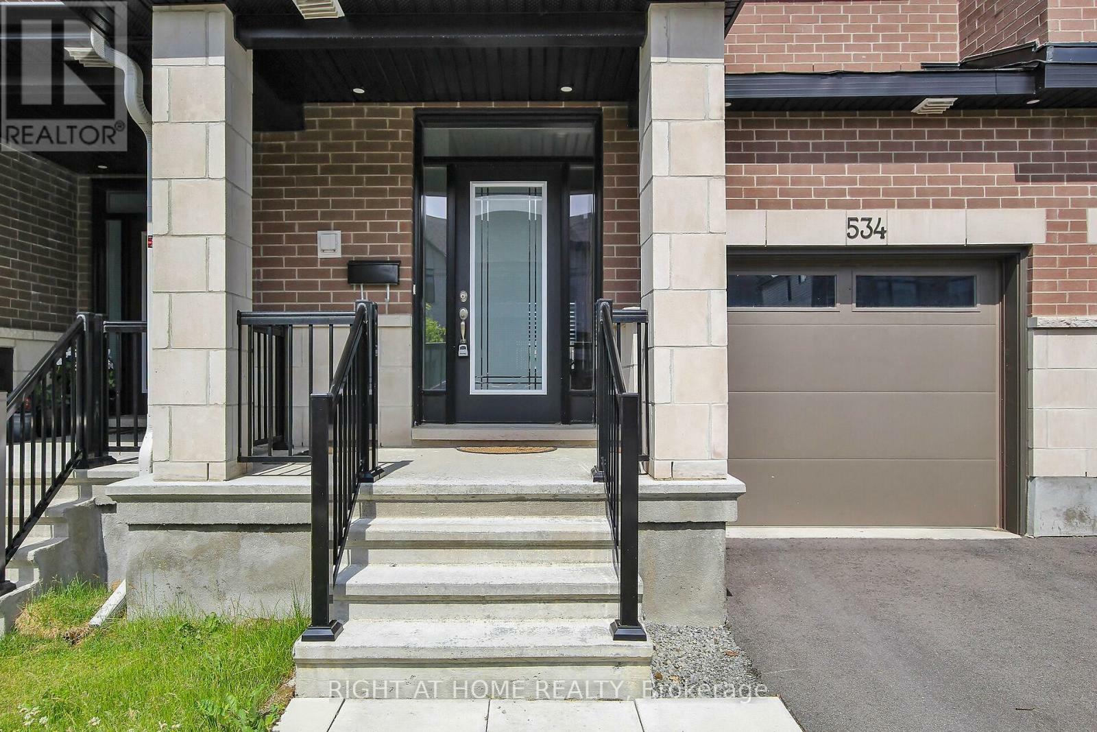 Property Photo:  534 Corretto Place  ON K2J 6Z1 