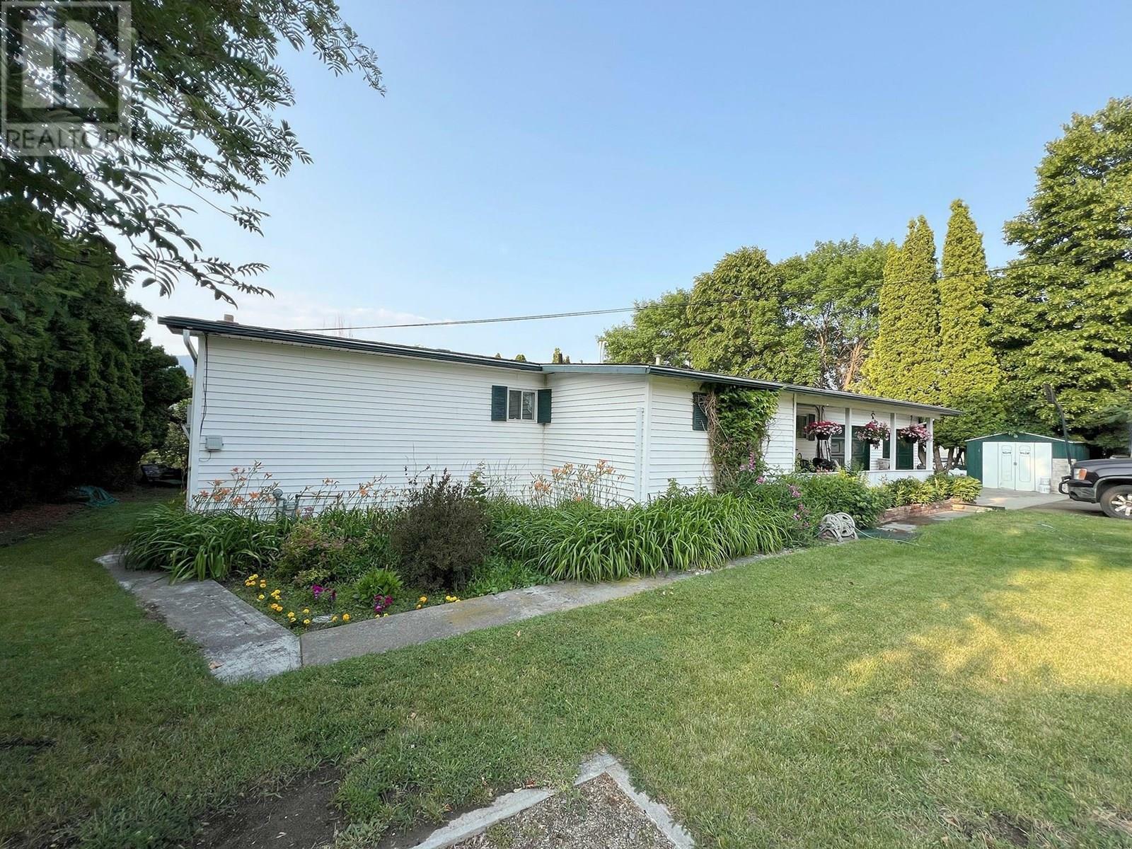 6288 Meadowland Crescent  Kamloops BC V2C 5C2 photo