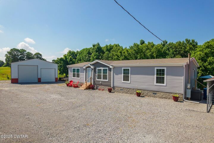 Property Photo: 317 W Hwy 22 TN 38261