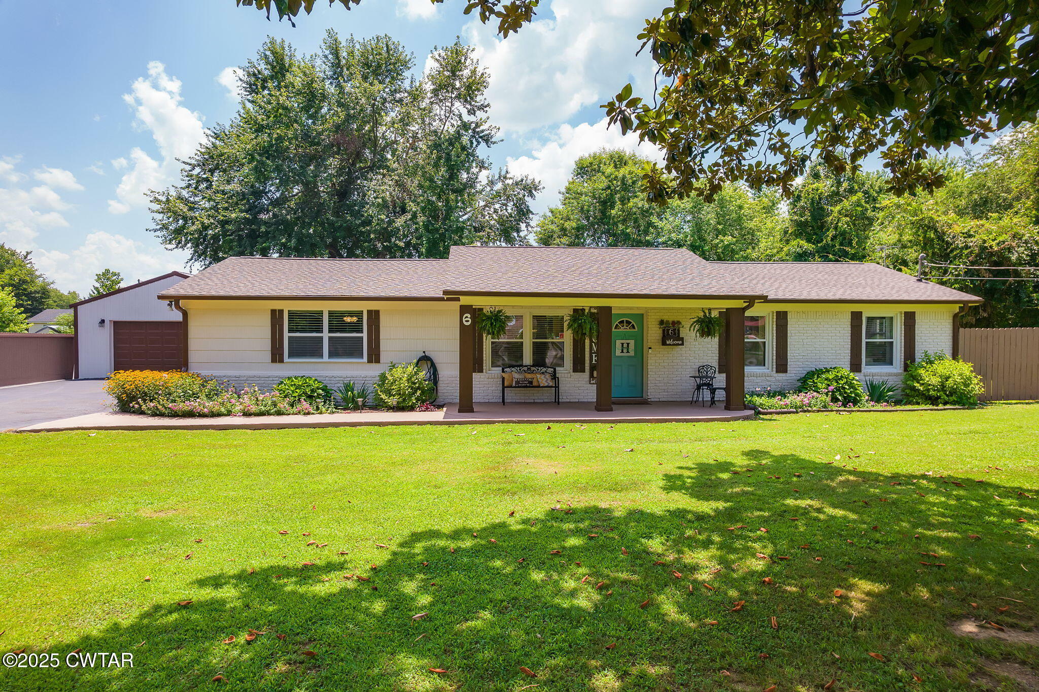 Property Photo: 6 Shorepoint Road TN 38362