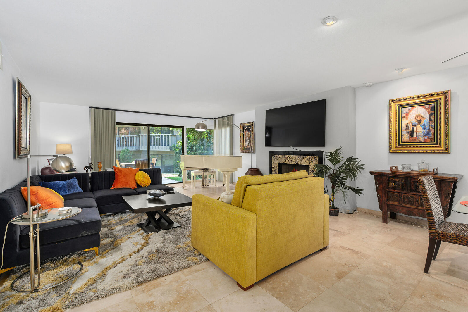 Property Photo:  46629 Arapahoe A  CA 92210 