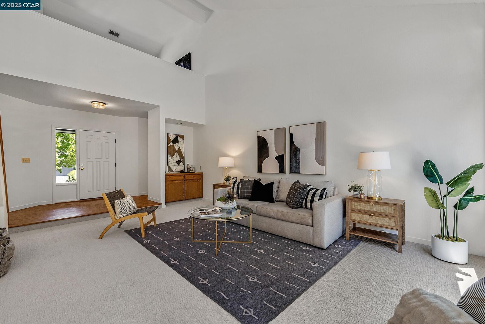 Property Photo: 205 Kingswood Ct CA 94506