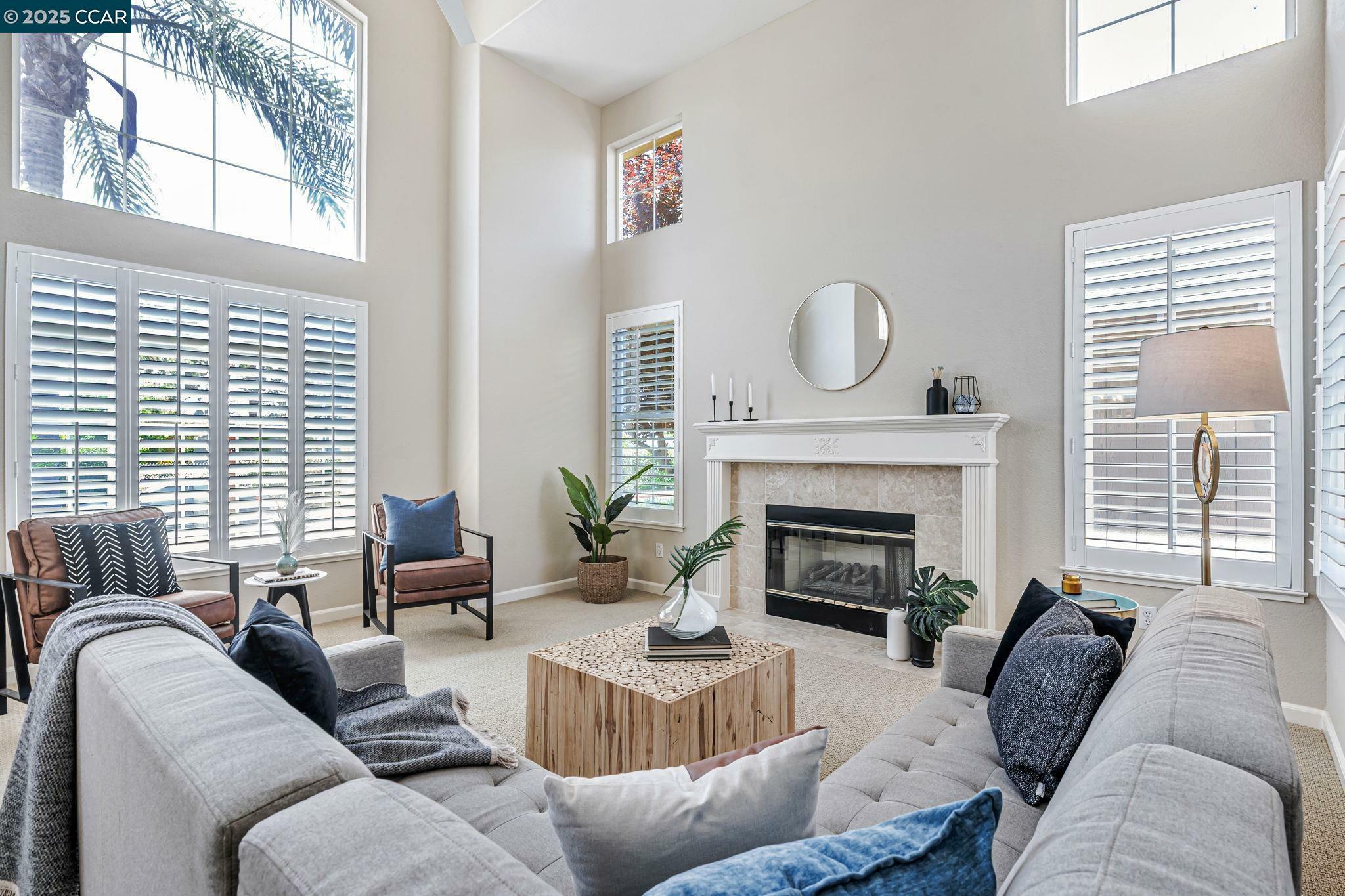 Property Photo: 782 Ygnacio Woods Ct CA 94518