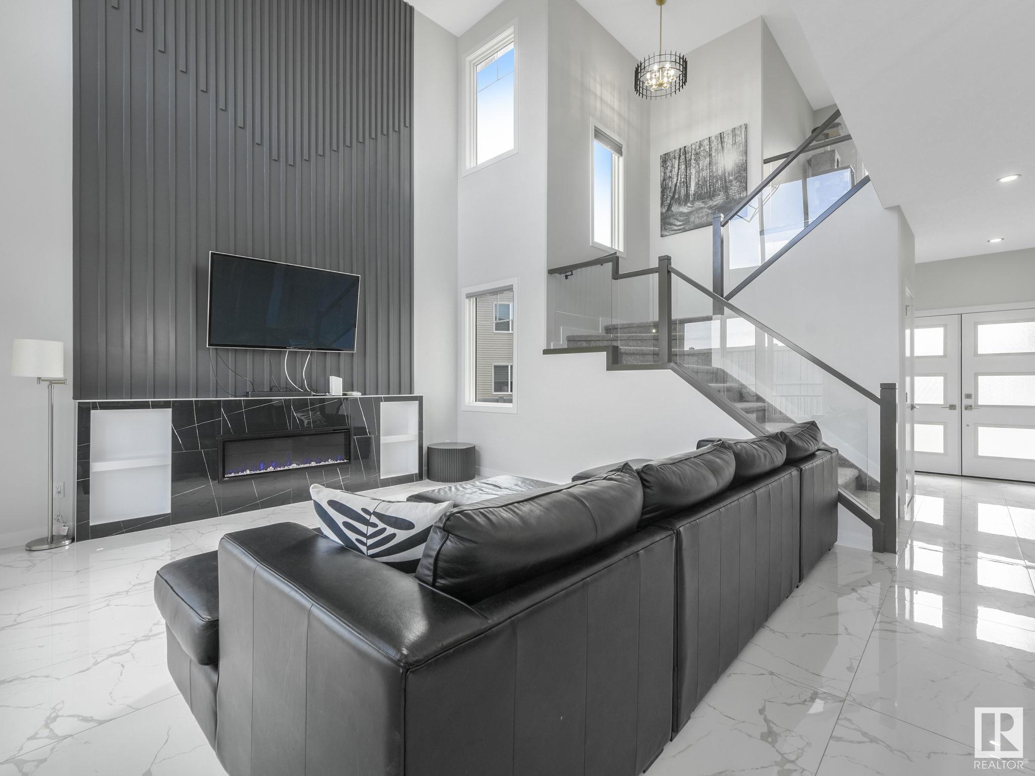 Property Photo: 1104 152 Avenue NW AB T5Y 4C8