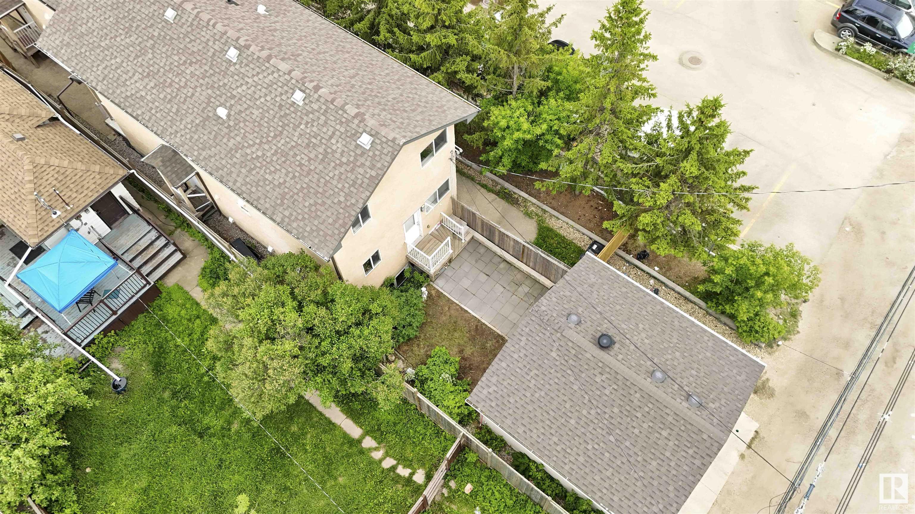 Property Photo: 11438 97 Street NW AB T5G 1X5