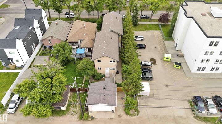 11438 97 Street NW  Edmonton AB T5G 1X5 photo