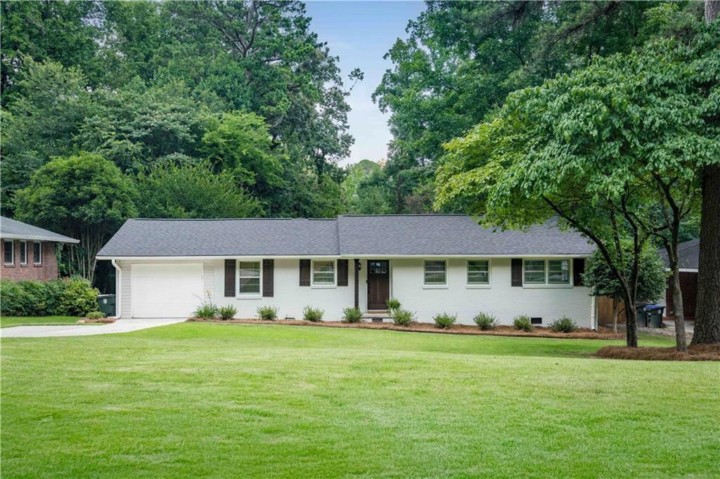Property Photo: 2617 Warwick Circle NE GA 30345