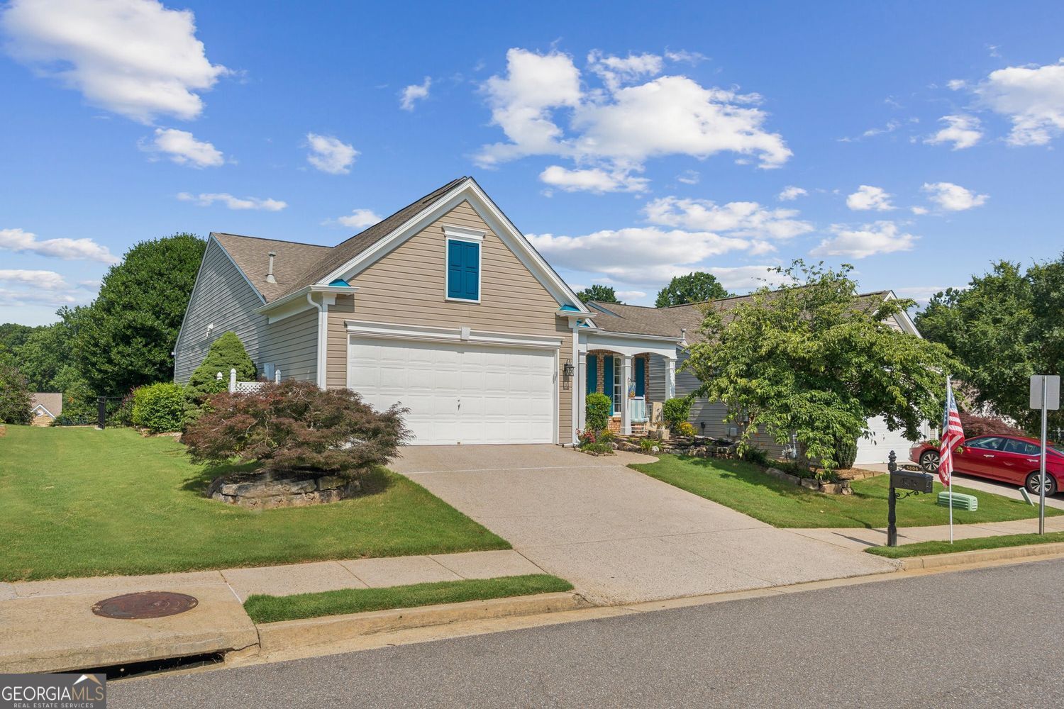 Property Photo: 3804 Tattenhall Drive Drive GA 30040