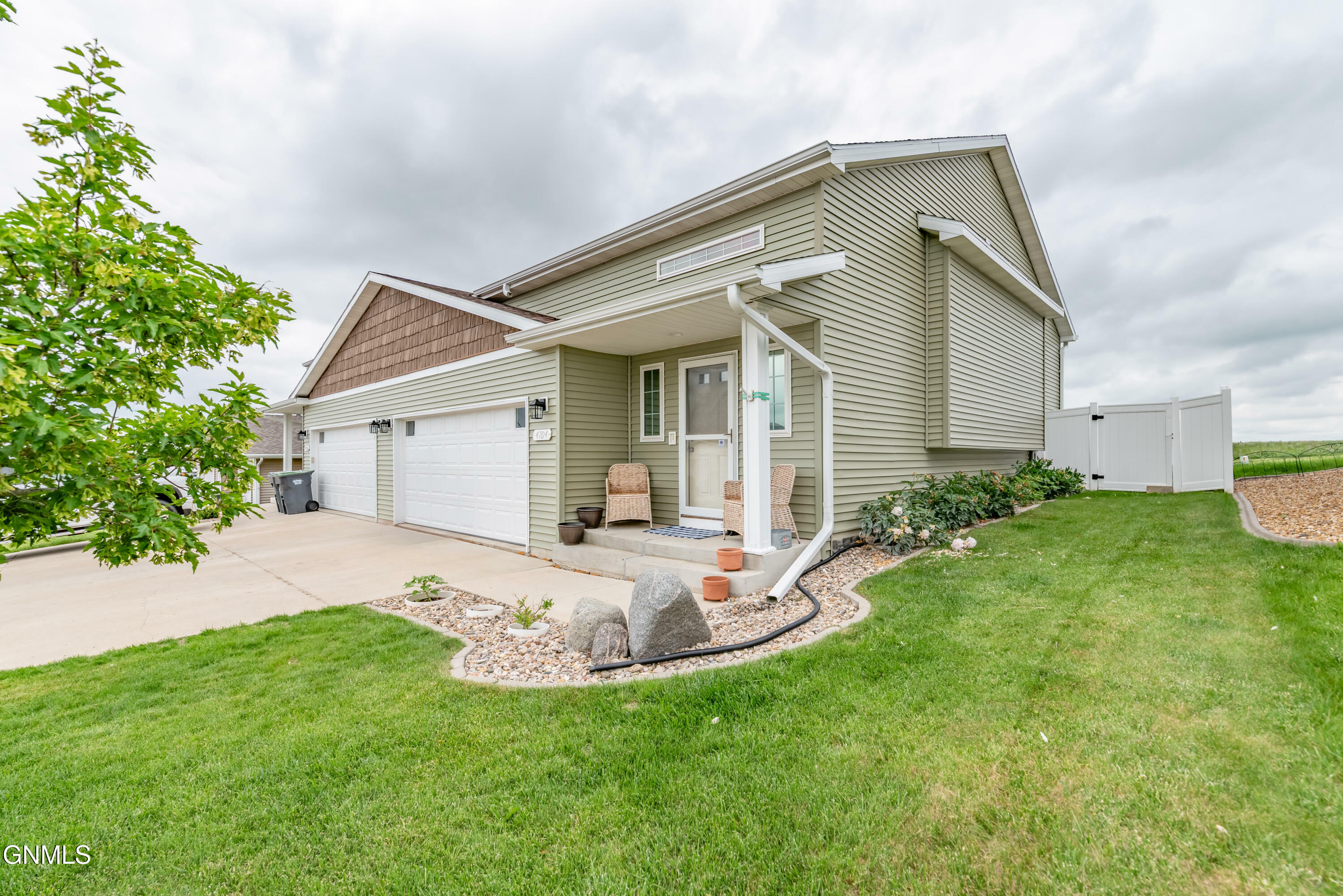 4704 Corvette Street NW  Mandan ND 58554 photo