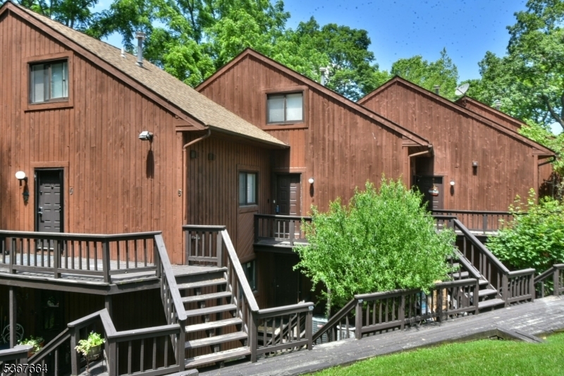 2 Davos Drive 4  Vernon Twp. NJ 07462 photo