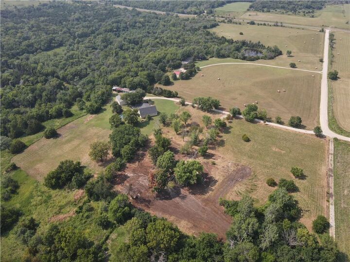 Property Photo:  2104 County Road 4270 N/A  KS 67301 