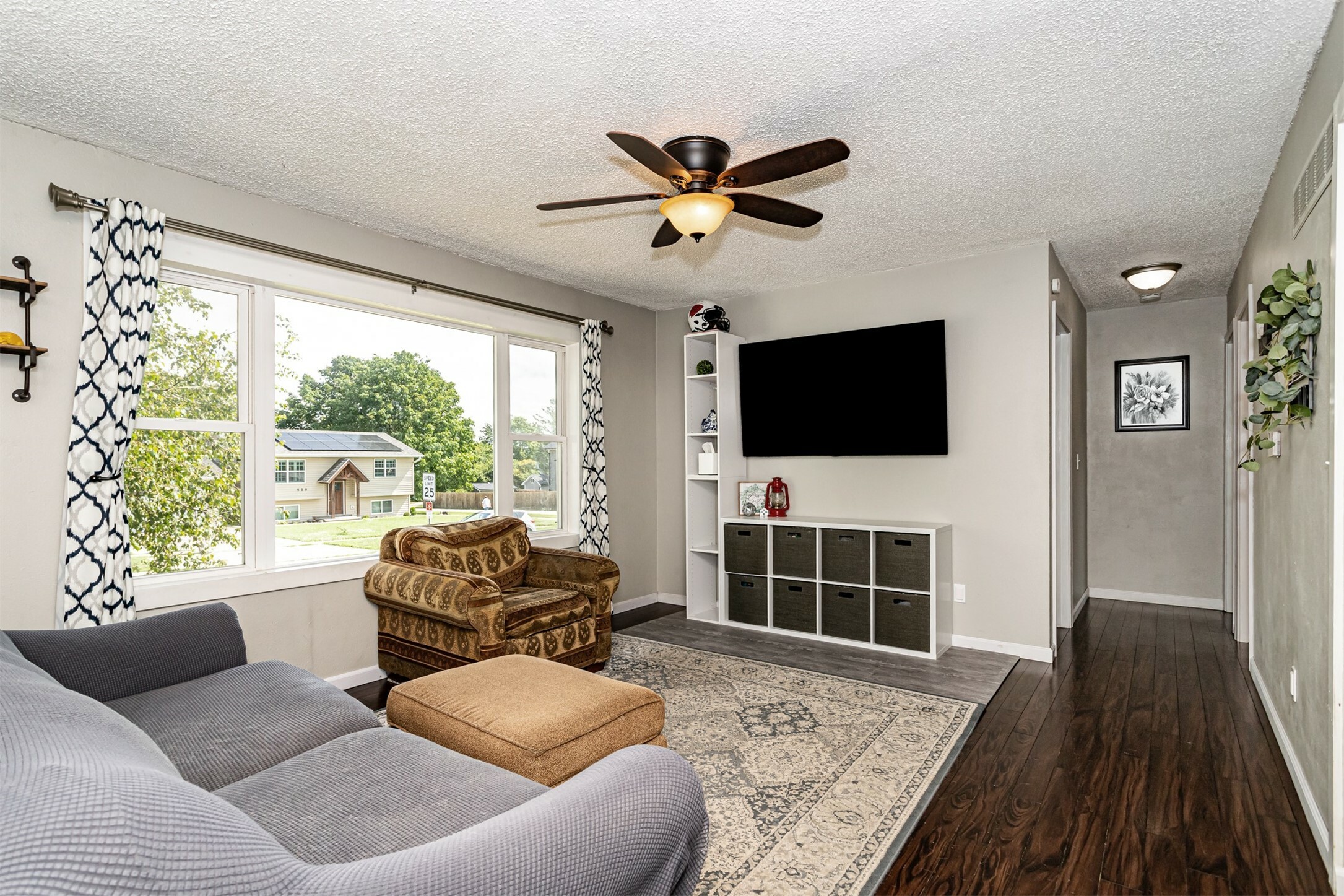 Property Photo: 510 E 5th Street IA 50124