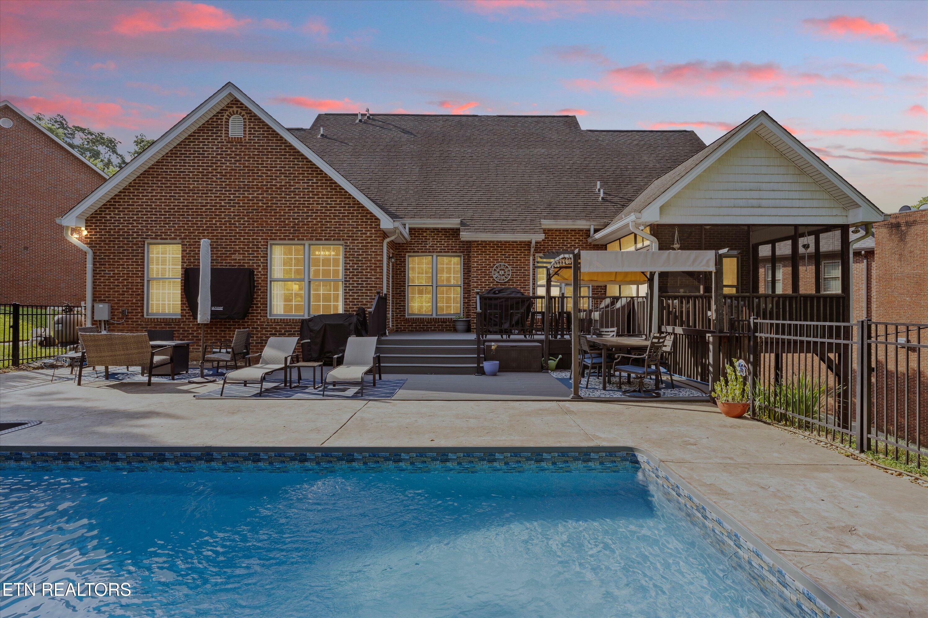 Property Photo: 901 Crown Ridge Lane TN 37849