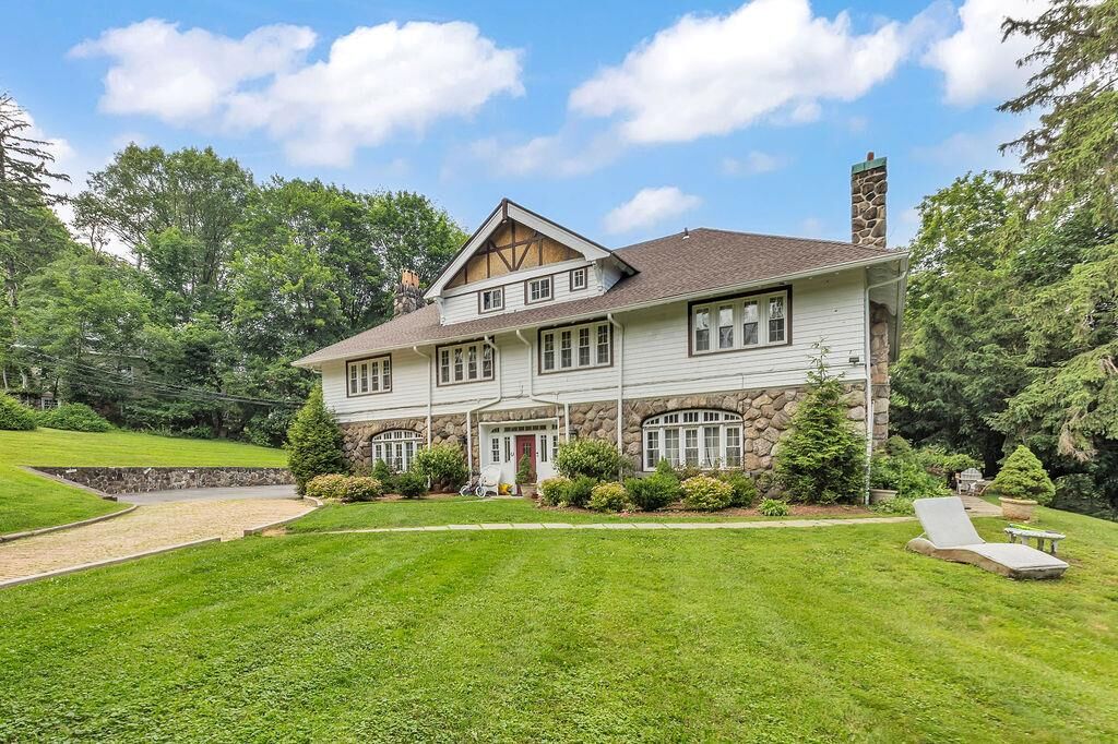 Property Photo: 149 Central Drive NY 10510