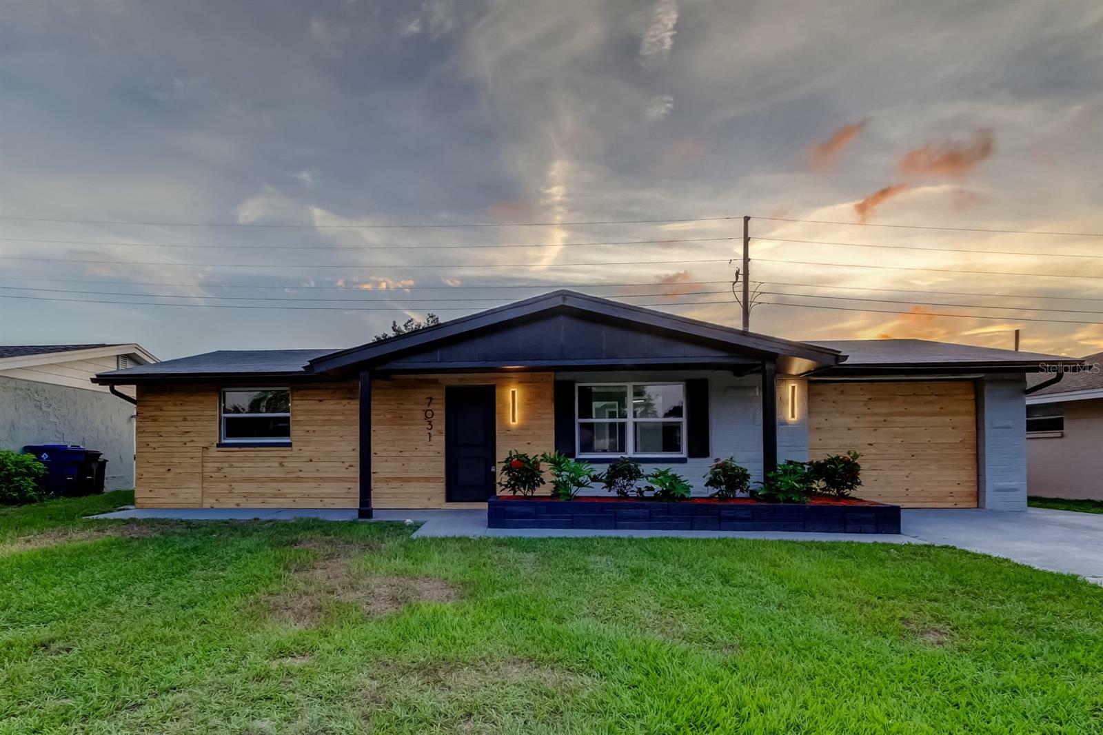 Property Photo:  7031 Magnolia Valley Drive  FL 34653 