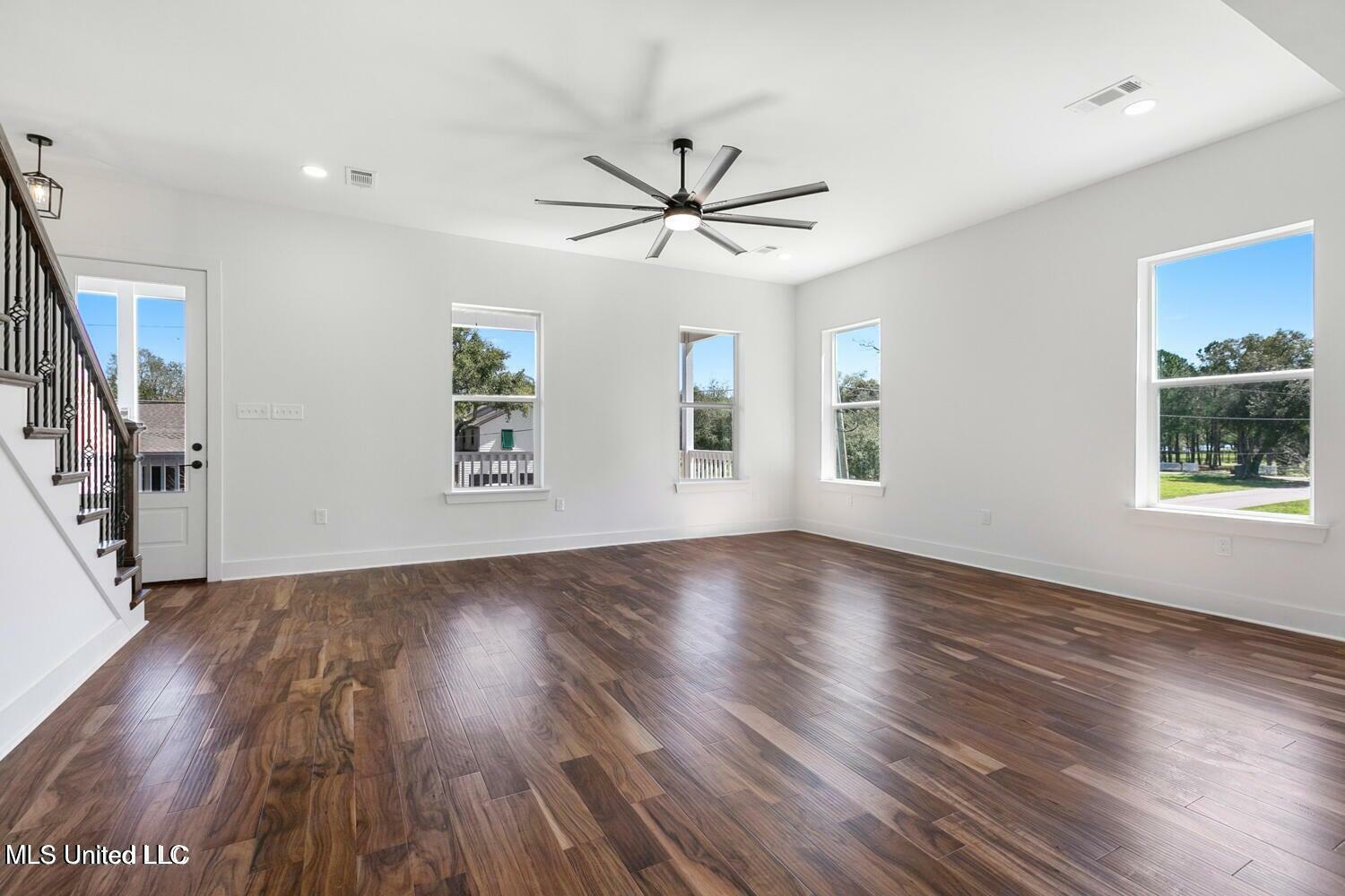 Property Photo: 225 Magnolia Avenue MS 39571