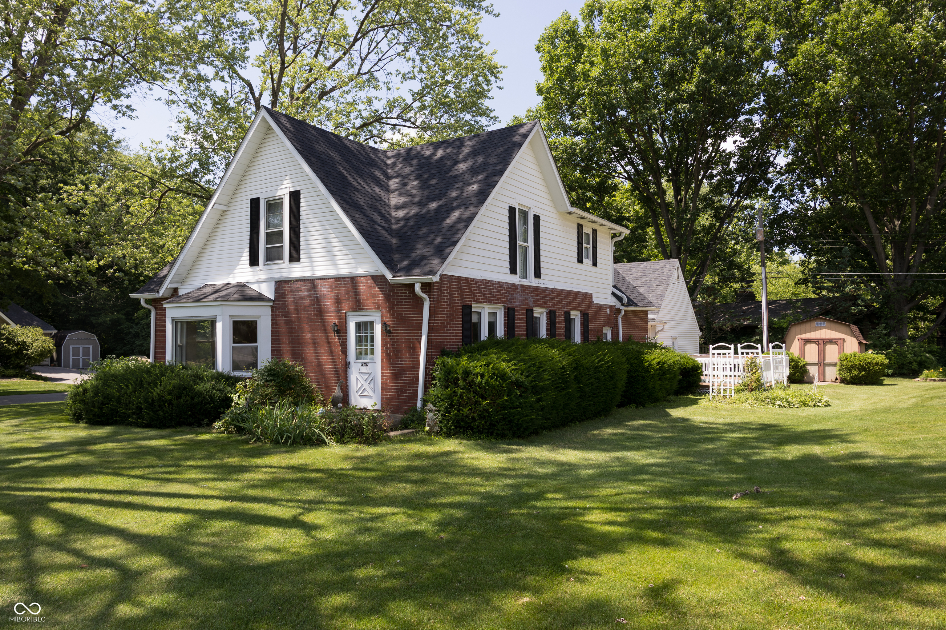 980 W Poplar Street  Zionsville IN 46077 photo