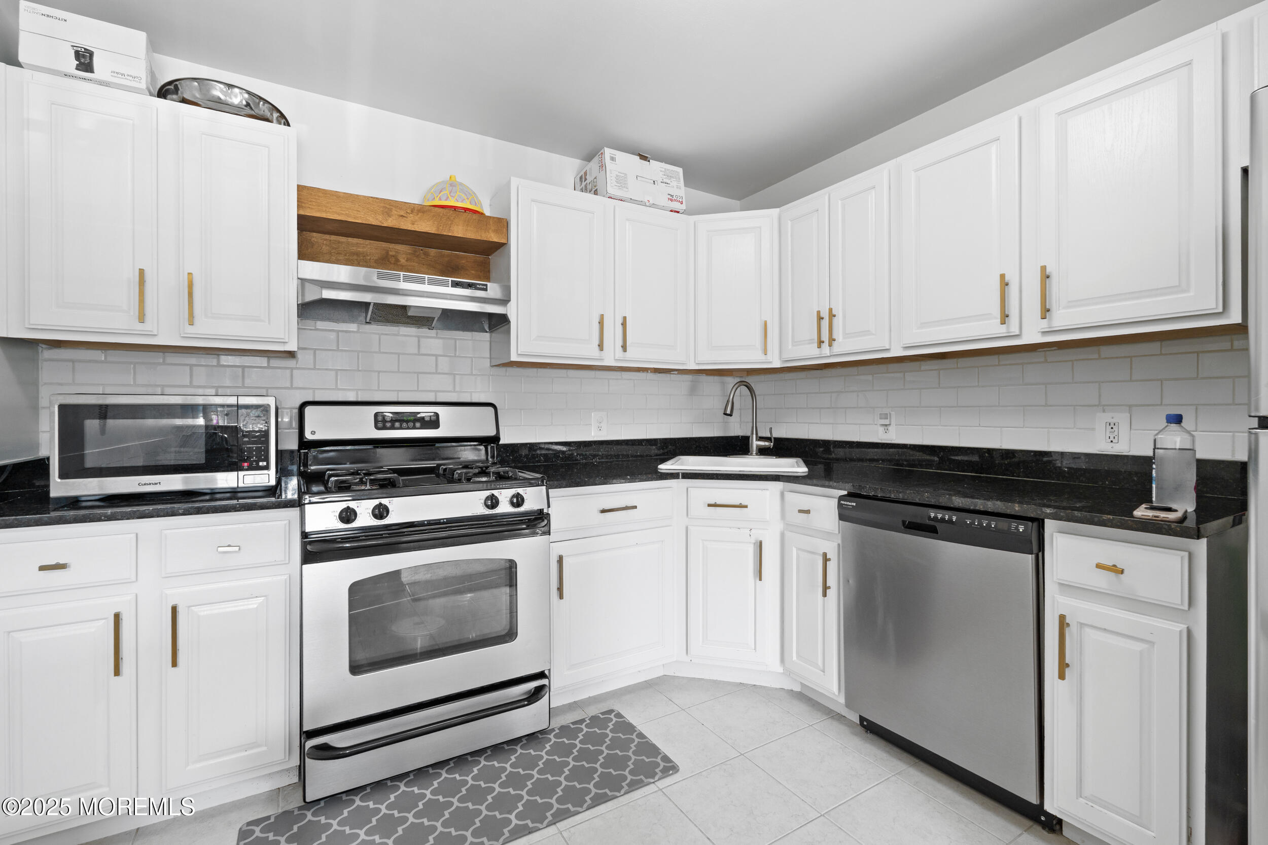 1060 Morning Glory Drive 1060  Monroe NJ 08831 photo