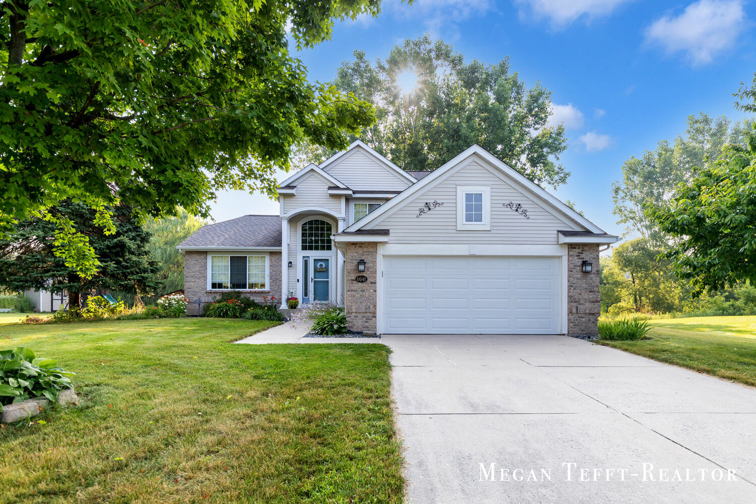 Property Photo: 6641 Laguna Vista Drive NE MI 49341