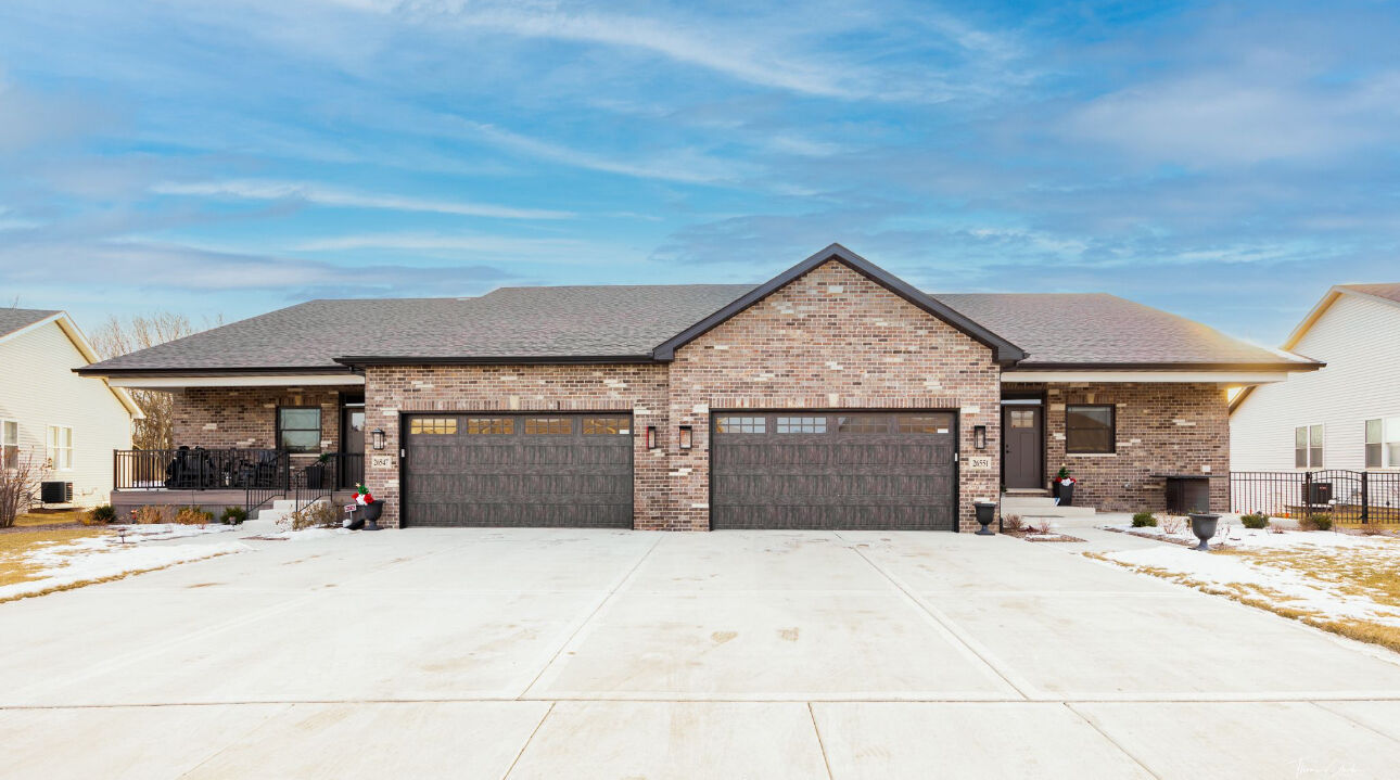 Property Photo: 25133 S Westwind Drive IL 60410