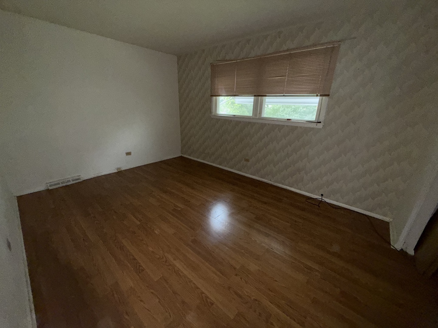 Property Photo:  3325 Laurel Lane  IL 60429 