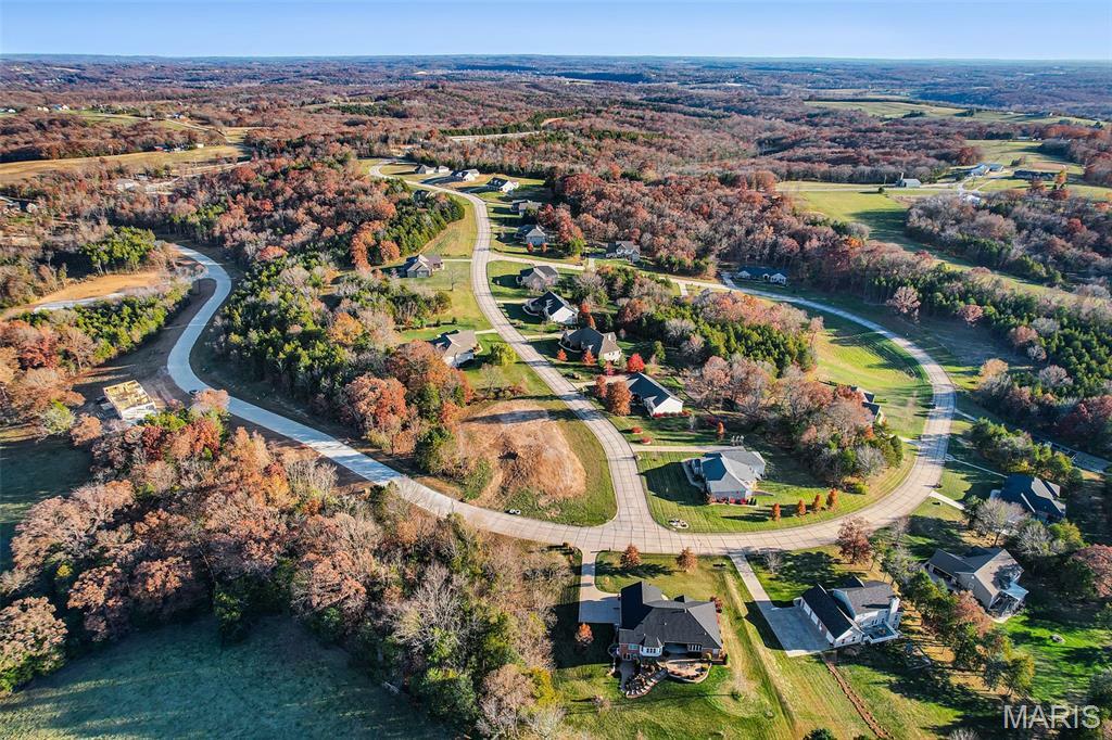 Property Photo: 658 Oak Crossing (Lot 14) Drive MO 63089