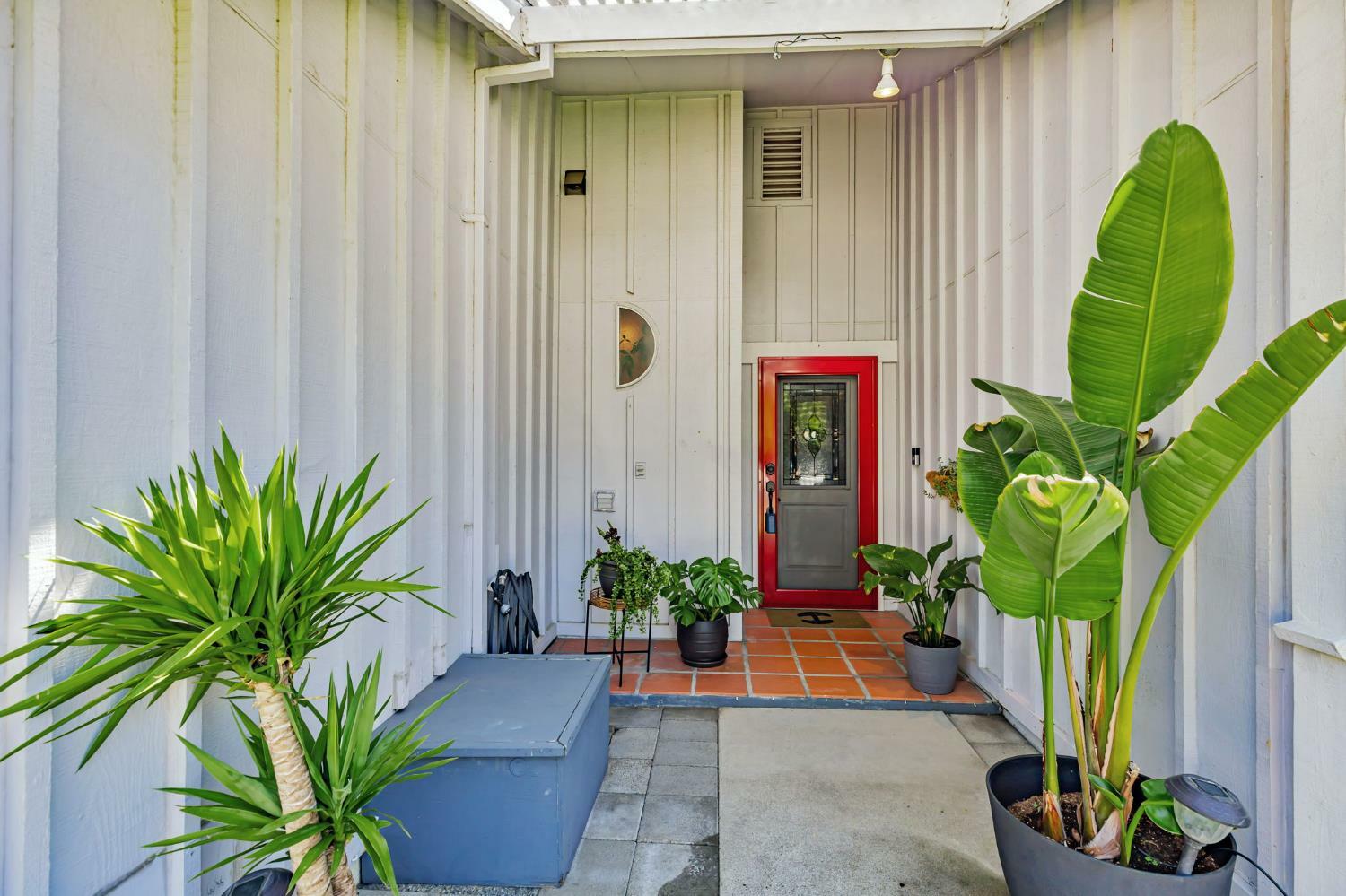 Property Photo: 3016 Mendel Way CA 95833