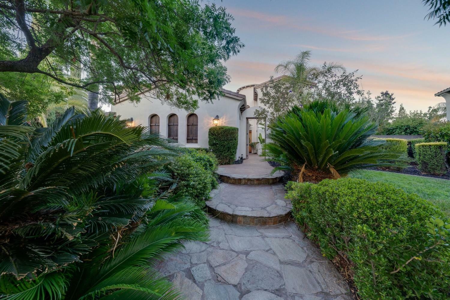 Property Photo: 1965 Robin Brook Way CA 95661