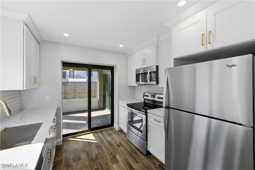 Property Photo: 27731 Arroyal Road 733 FL 34135