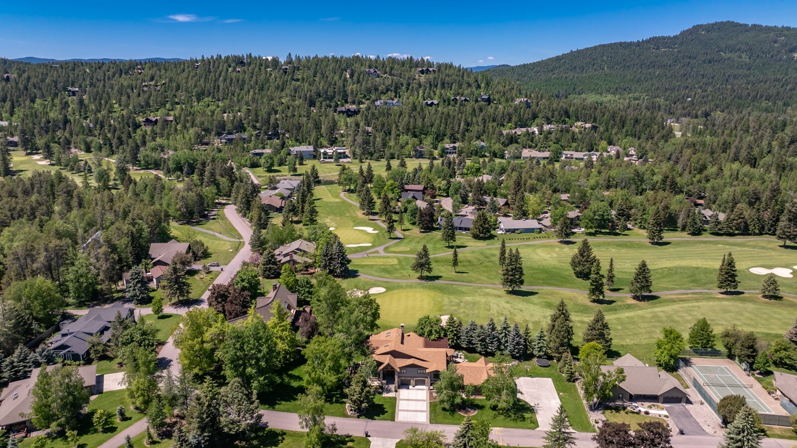 Property Photo: 309 Fairway Drive MT 59937