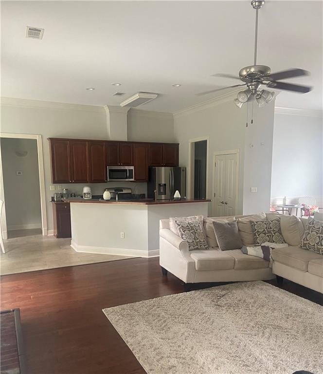 Property Photo: 329 Autumn Lakes Road LA 70461