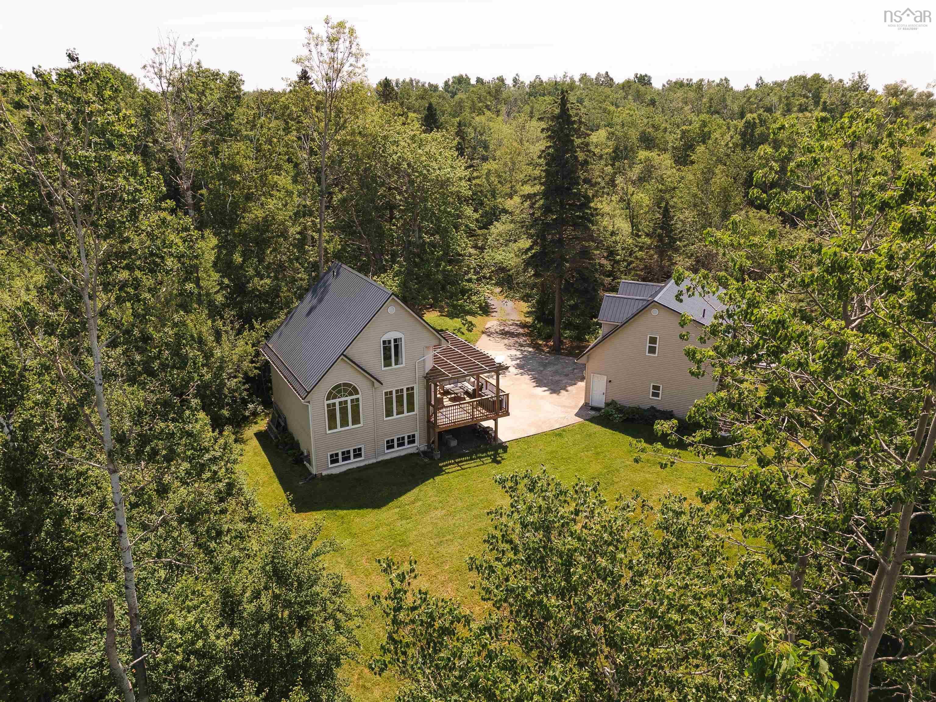 Property Photo: 19 Tidal Drive NS B0N 2A0