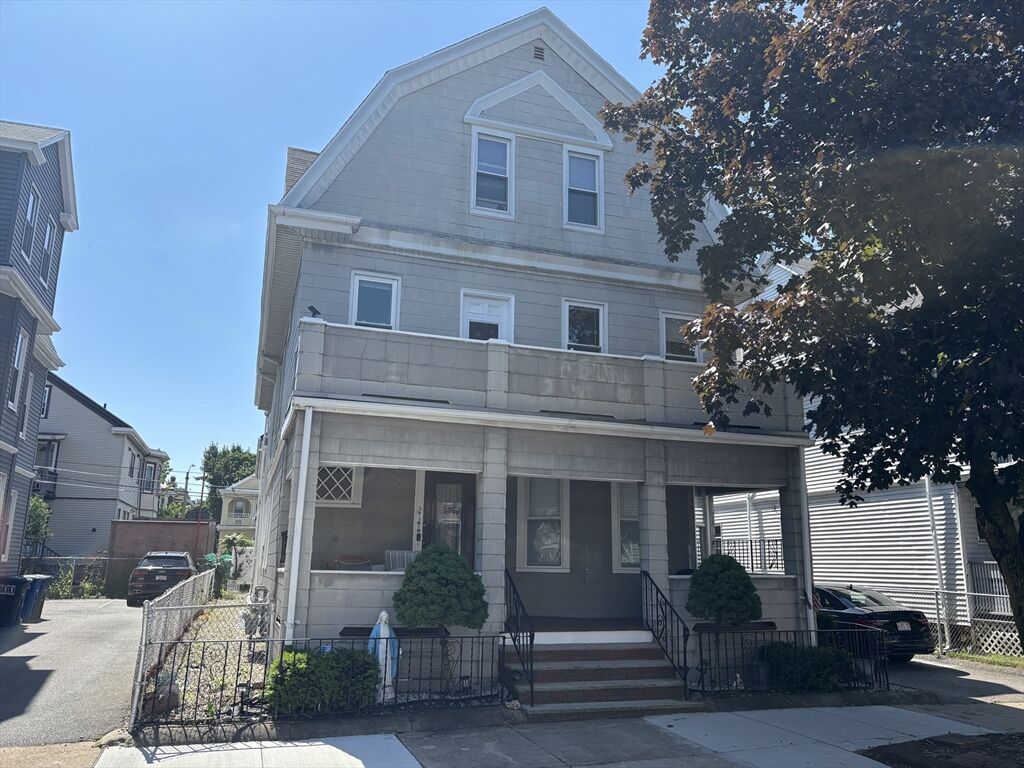 Property Photo:  27 Wisconsin Avenue  MA 02145 