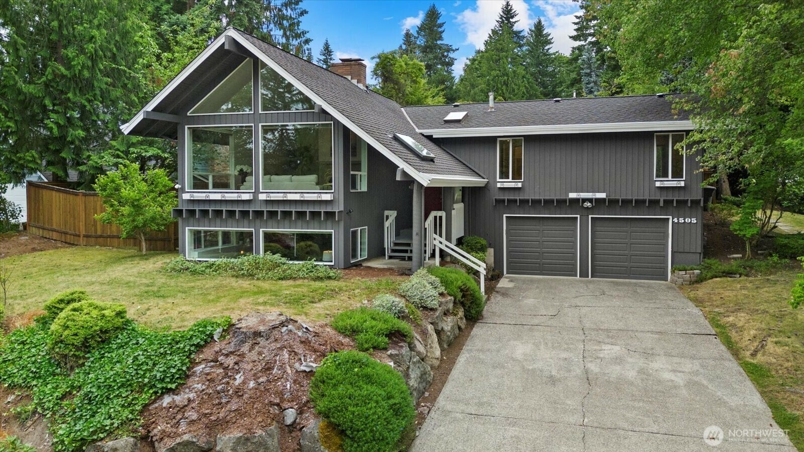 4505  144 Avenue SE  Bellevue WA 98006 photo