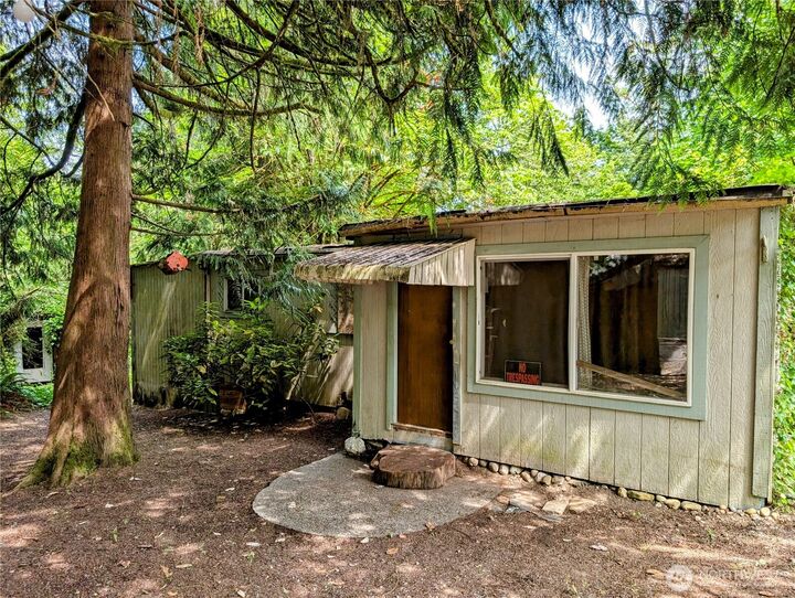 Property Photo: 2118 D Street NW WA 98349