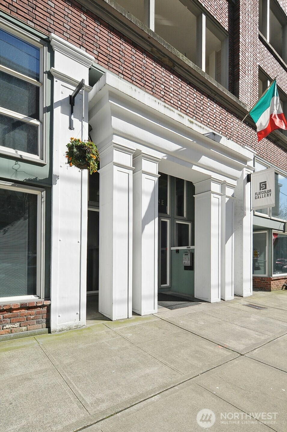 Property Photo: 526 1st Avenue S 517 WA 98104