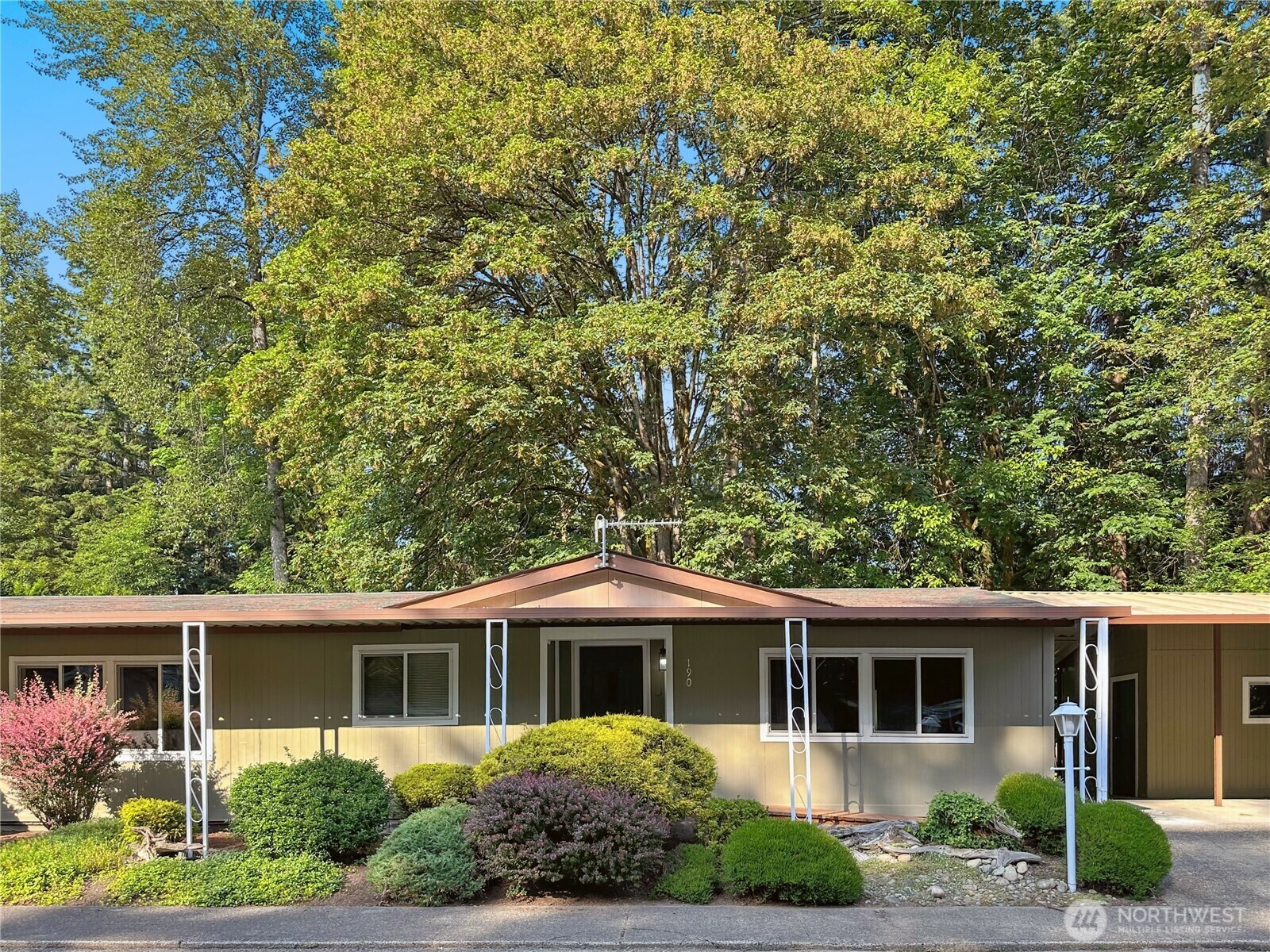 Property Photo: 2500 S 370th Street 190 WA 98003