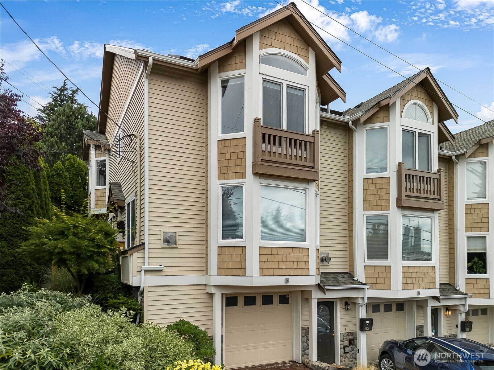 400  Aloha Street  Seattle WA 98109 photo