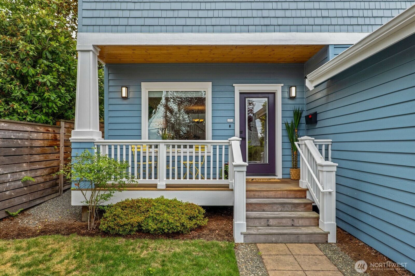 Property Photo: 7222 2nd Avenue NW WA 98117