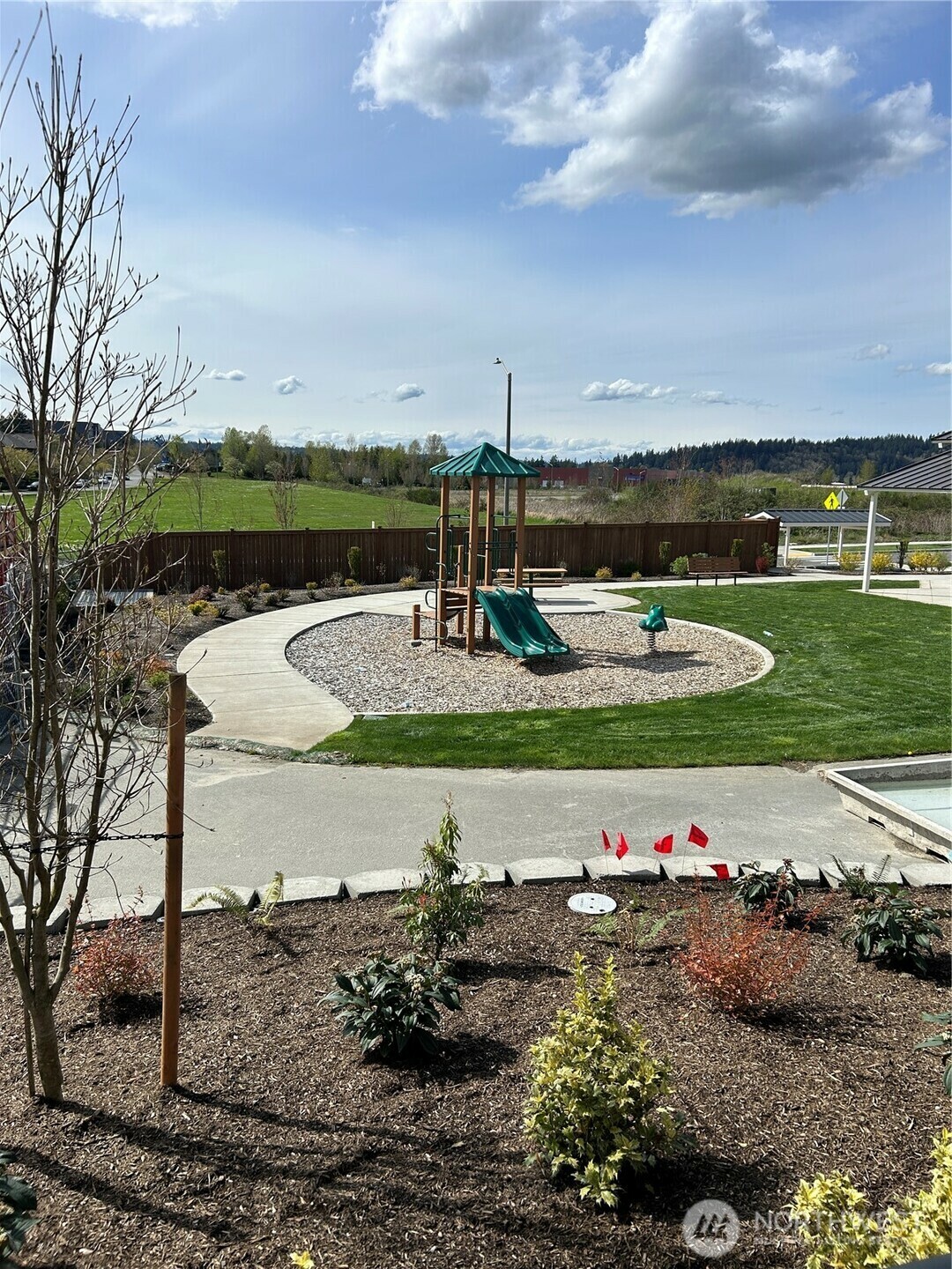 Property Photo:  19241 NE 69th Circle 102  WA 98052 