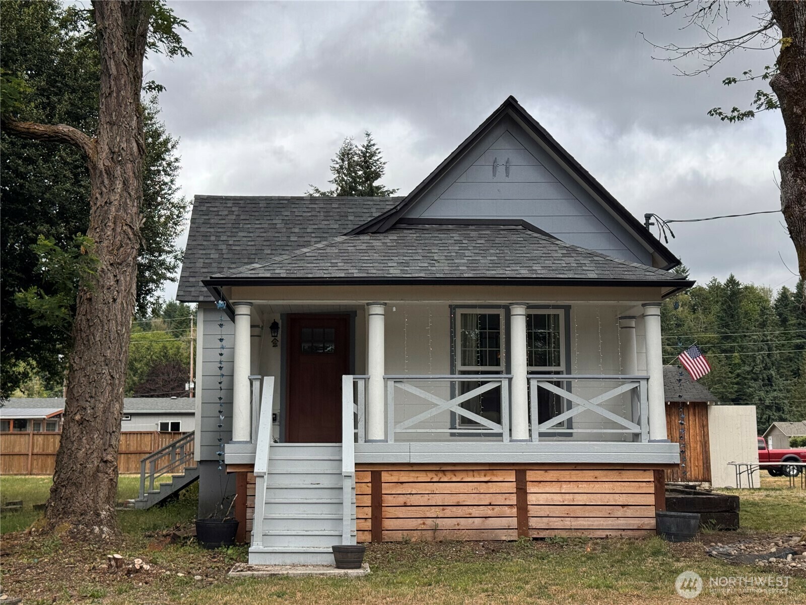 Property Photo:  203 E 6th Street  WA 98530 