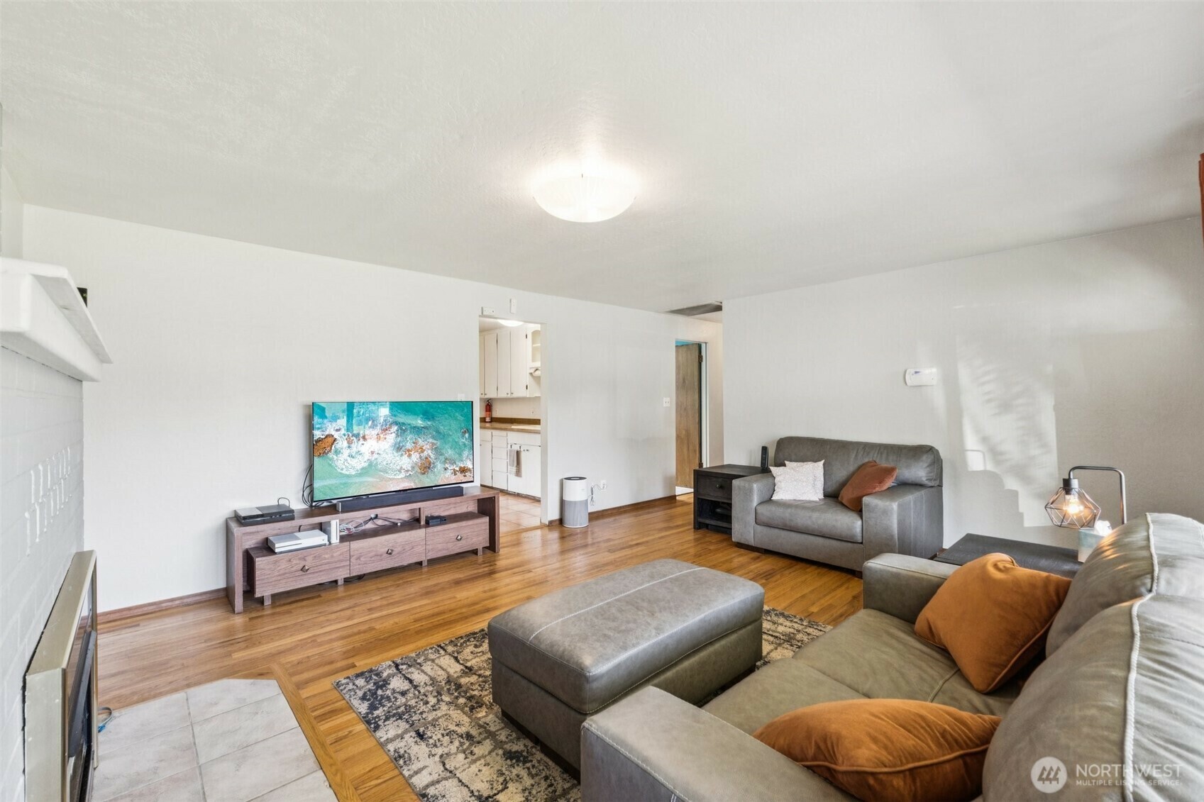 Property Photo:  1921  Mountain View Drive  WA 98273 
