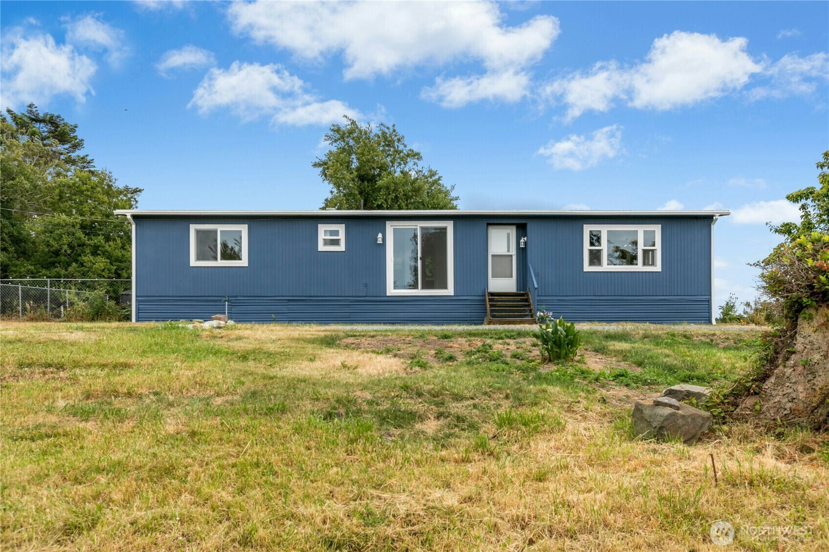 Property Photo: 760 El Toro Street WA 98239
