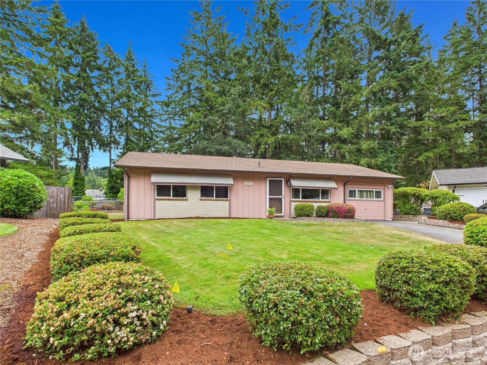 Property Photo: 5511 Chokecherry Circle W WA 98467