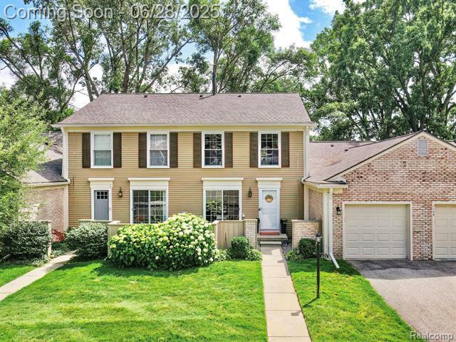 Property Photo: 1123 Kings Cove Drive MI 48306