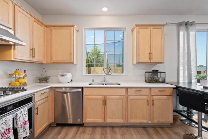 Property Photo: 1455 Winzer Place CA 95020