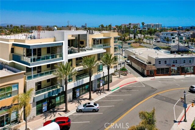 Property Photo: 414 Main Street 430 CA 92648