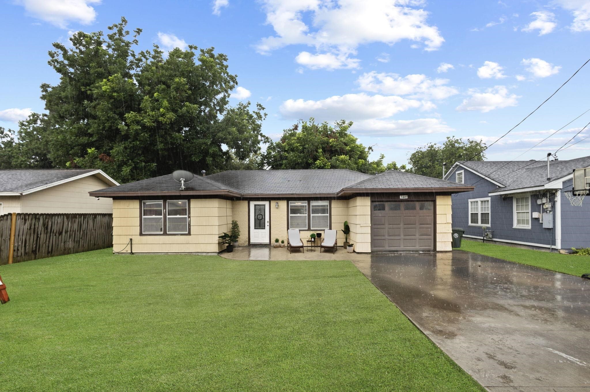 Property Photo: 3449 Charles TX 77619