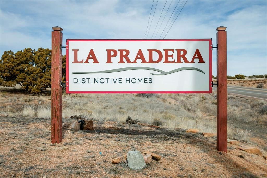 Property Photo:  40 Pinon Doblado  NM 87508 