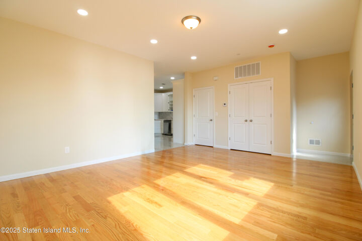 Property Photo: 105 Perry Avenue NY 10314